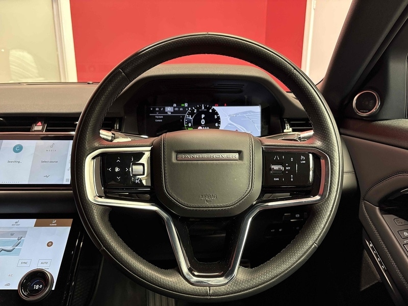 Used Land Rover Range Rover Evoque 2021 for sale - 76334095: Photo 11