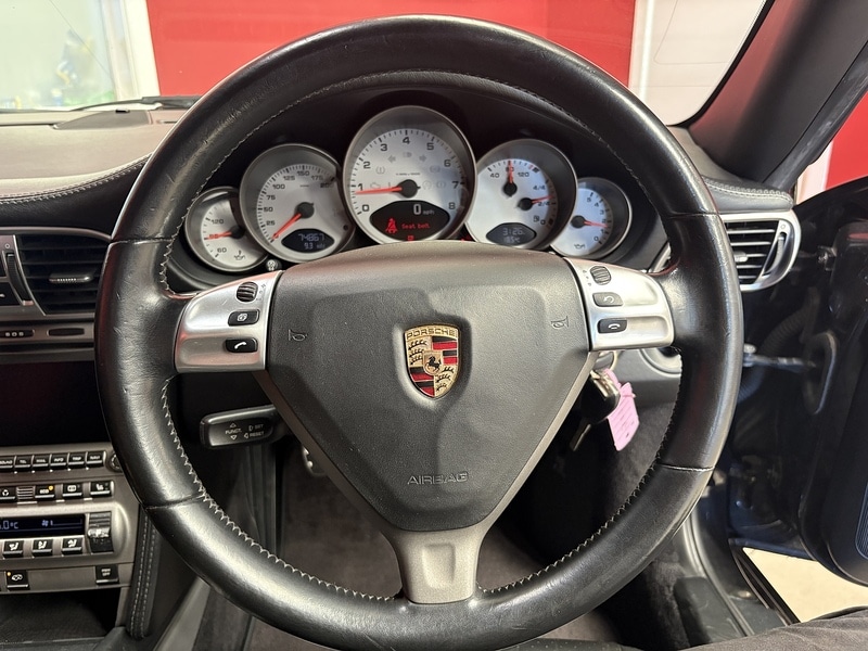 Used Porsche 911 2005 for sale - 76077175: Photo 6