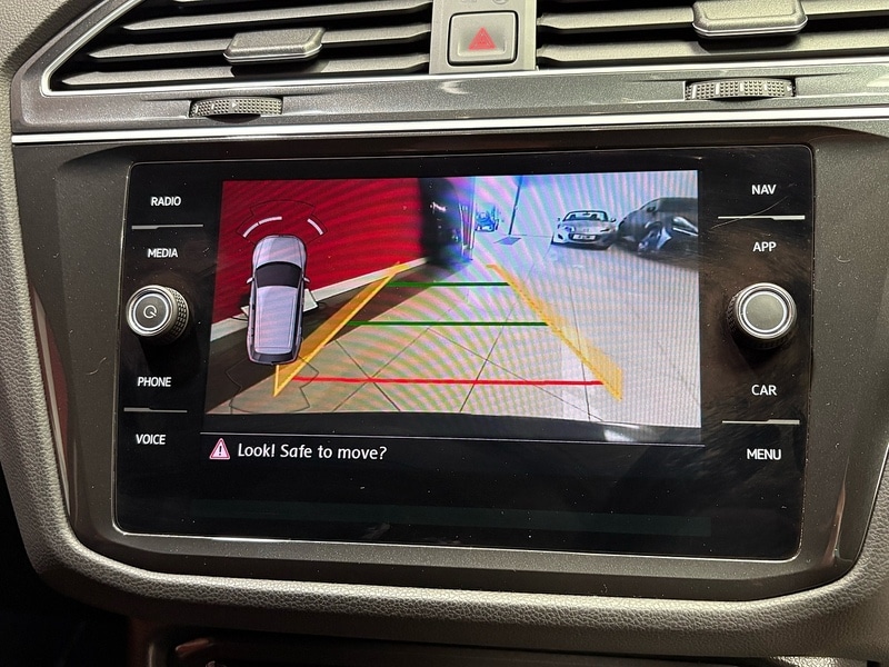 Used Volkswagen Tiguan 2019 for sale - 78224148: Photo 11