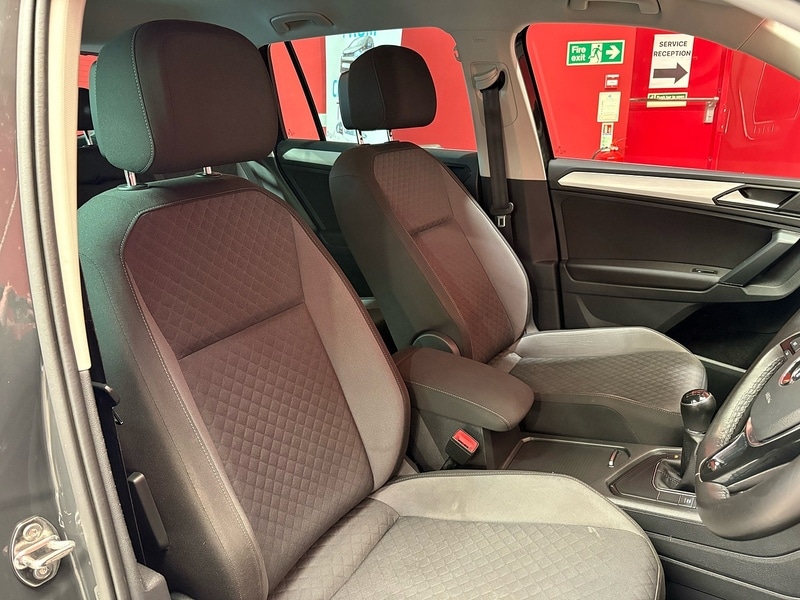 Used Volkswagen Tiguan 2019 for sale - 78224148: Photo 7