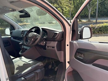 Used Vauxhall Vivaro 2019 for sale - 75666709: Photo