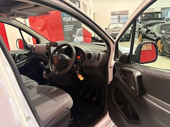 Used Peugeot Partner 2016 for sale - 78709537: Photo