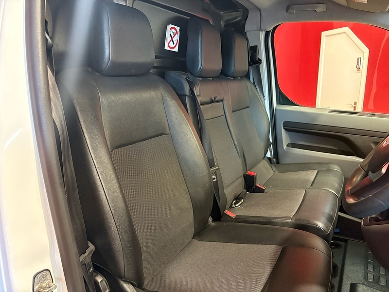 Used Vauxhall Vivaro 2020 for sale - 76784502: Photo 3
