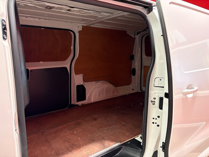 Used Vauxhall Vivaro 2020 for sale - 76784502: Photo 6