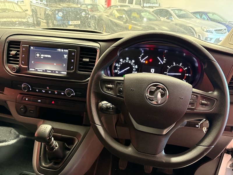 Used Vauxhall Vivaro 2020 for sale - 77227939: Photo 4
