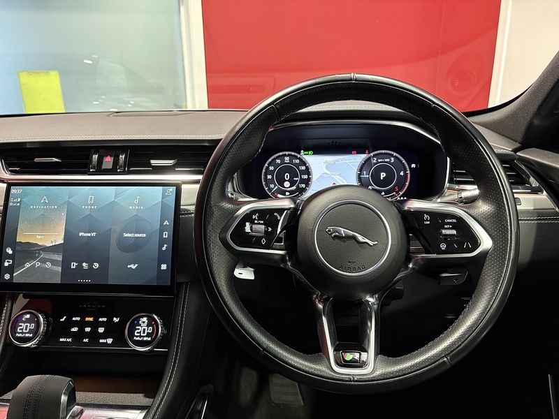 Used Jaguar F-Pace 2021 for sale - 76173487: Photo 13