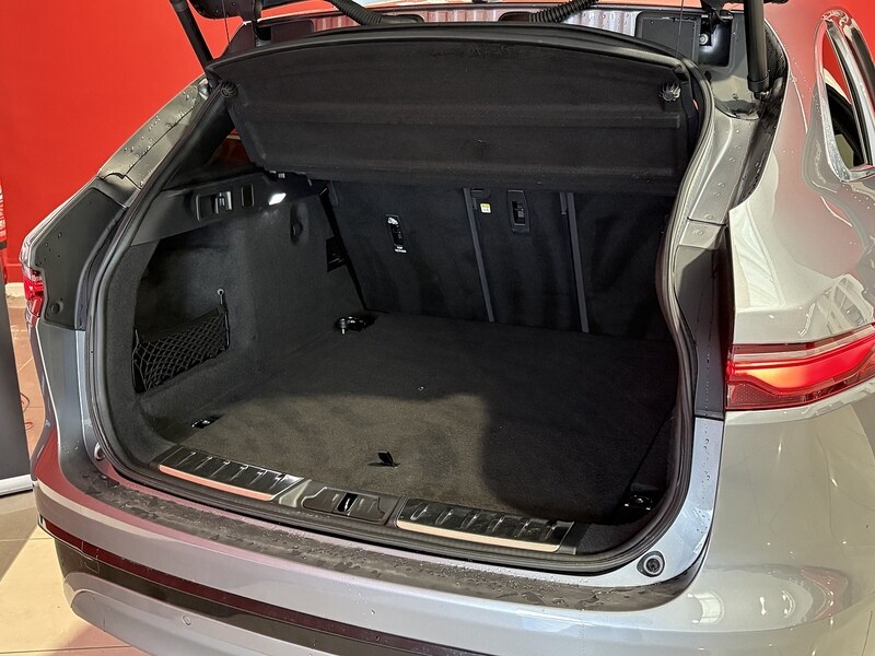 Used Jaguar F-Pace 2021 for sale - 76173487: Photo 29