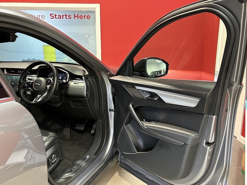 Used Jaguar F-Pace 2021 for sale - 76173487: Photo 7