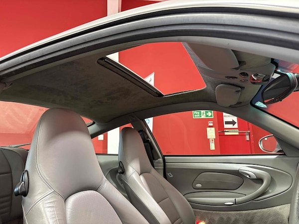 Used Porsche 911 2003 for sale - 74251233: Photo 10