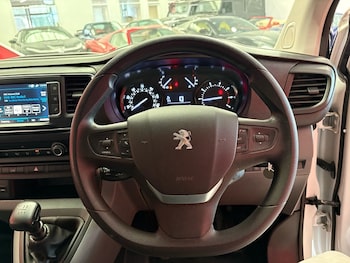 Used Peugeot Expert 2021 for sale - 77765909: Photo