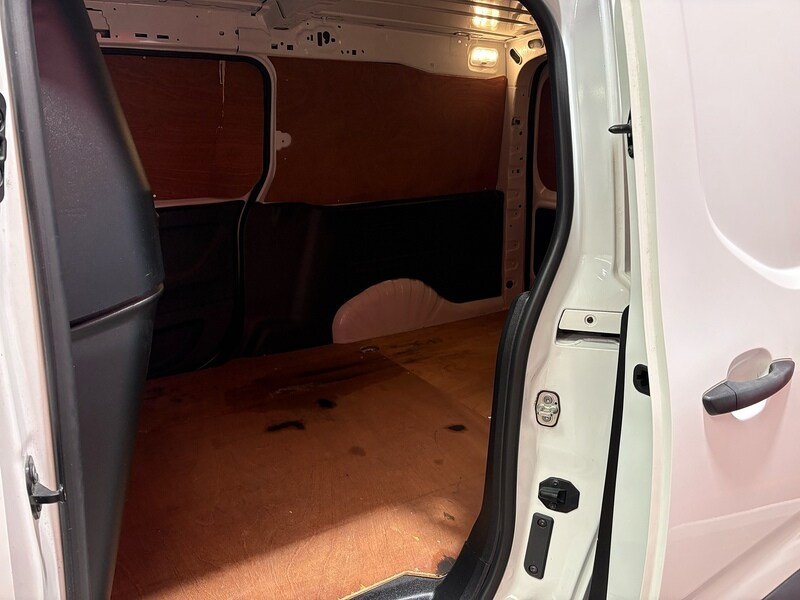 Used Vauxhall Combo 2020 for sale - 76784491: Photo 7