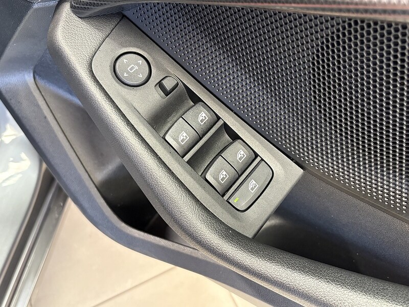 Used BMW 1 Series 2019 for sale - 76030001: Photo 10