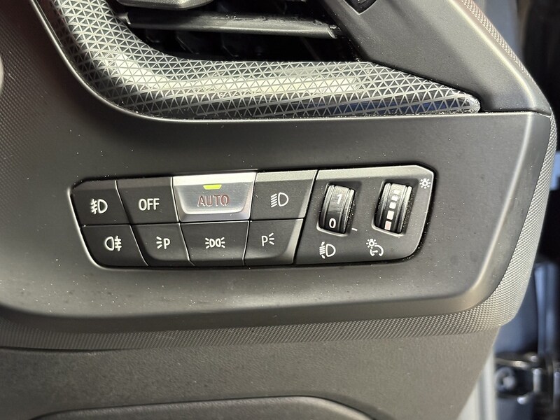 Used BMW 1 Series 2019 for sale - 76030001: Photo 12