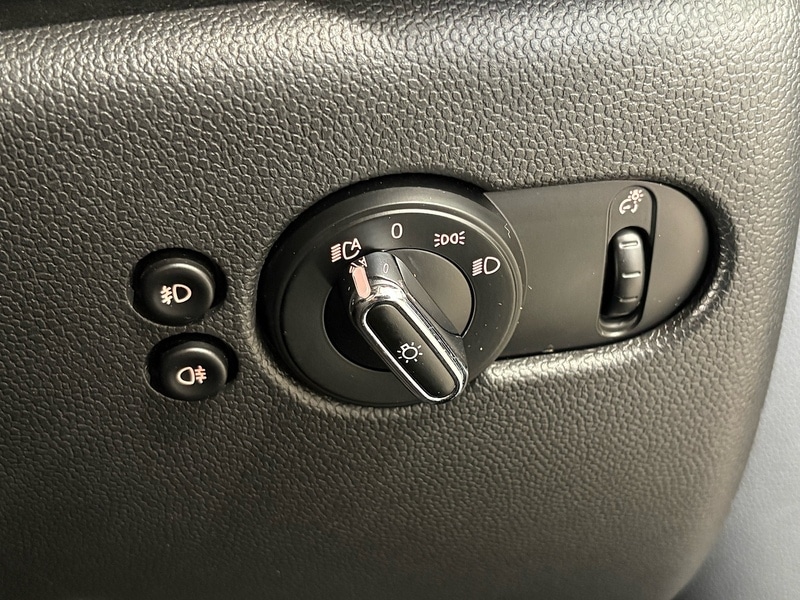 Used MINI Hatch 2017 for sale - 76570693: Photo 11