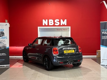 Used MINI Hatch 2017 for sale - 76570693: Photo