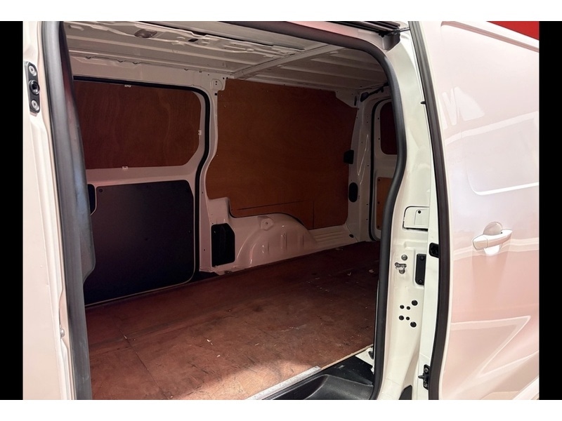 Used Vauxhall Vivaro 2022 for sale - 77547773: Photo 6