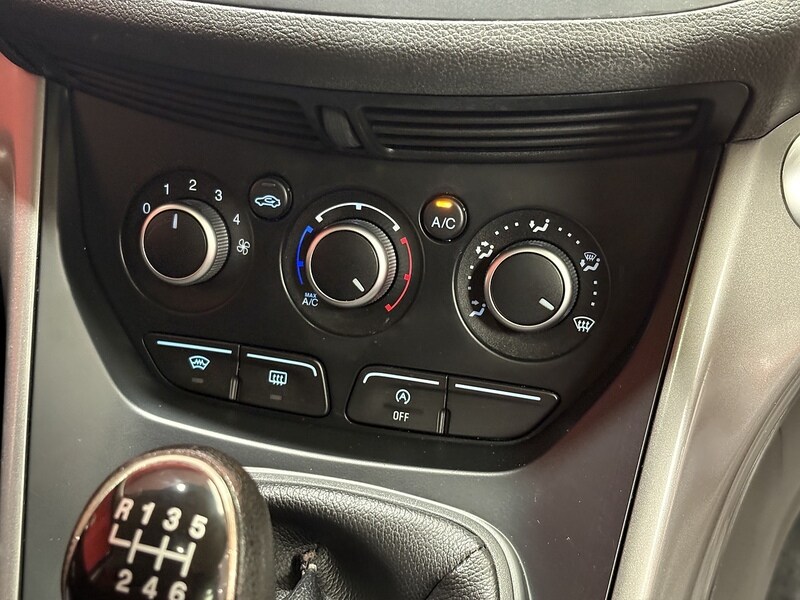 Used Ford Kuga 2014 for sale - 76077185: Photo 12