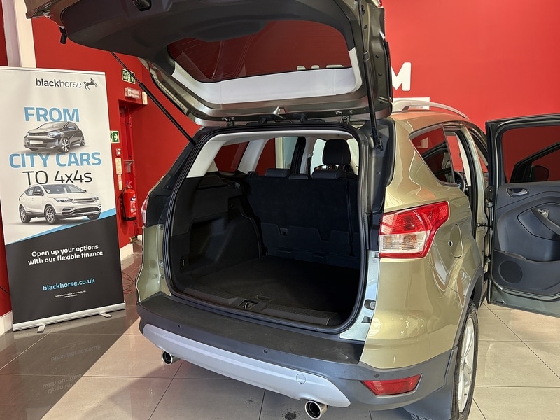 Used Ford Kuga 2014 for sale - 76077185: Photo 15