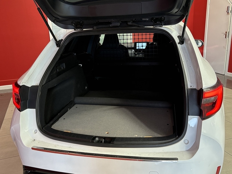 Used Toyota Corolla 2023 for sale - 76114953: Photo 4