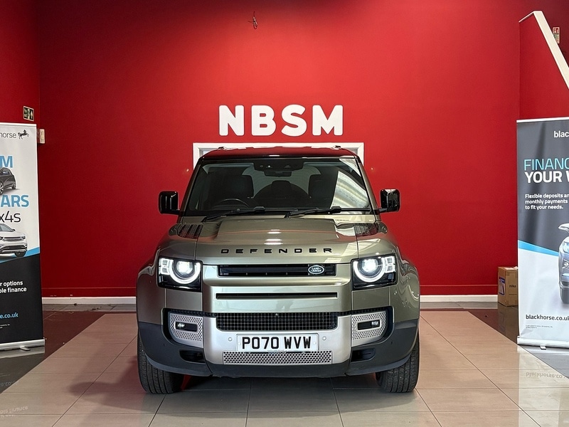 Used Land Rover Defender 2020 for sale - 76570692: Photo 2