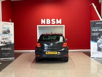 Used Volkswagen Polo 2017 for sale - 78484811: Photo