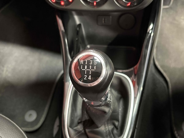 Used Vauxhall ADAM 2016 for sale - 74627752: Photo 16