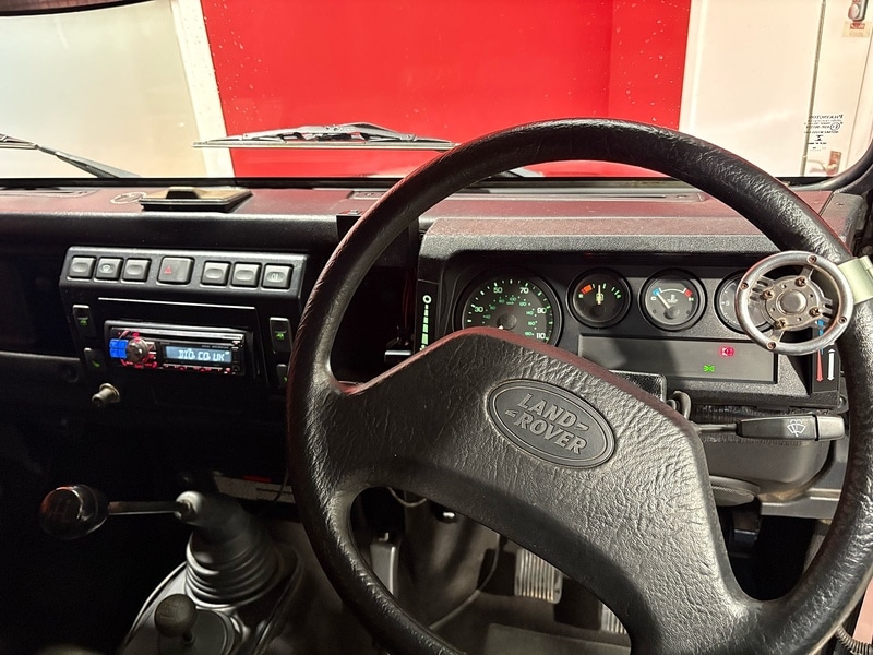 Used Land Rover Defender 2004 for sale - 77172794: Photo 7