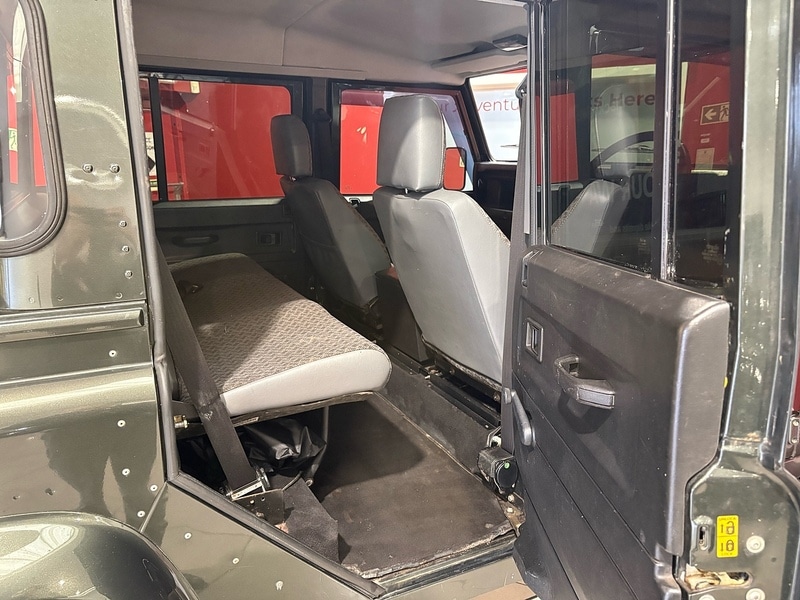 Used Land Rover Defender 2004 for sale - 77172794: Photo 8