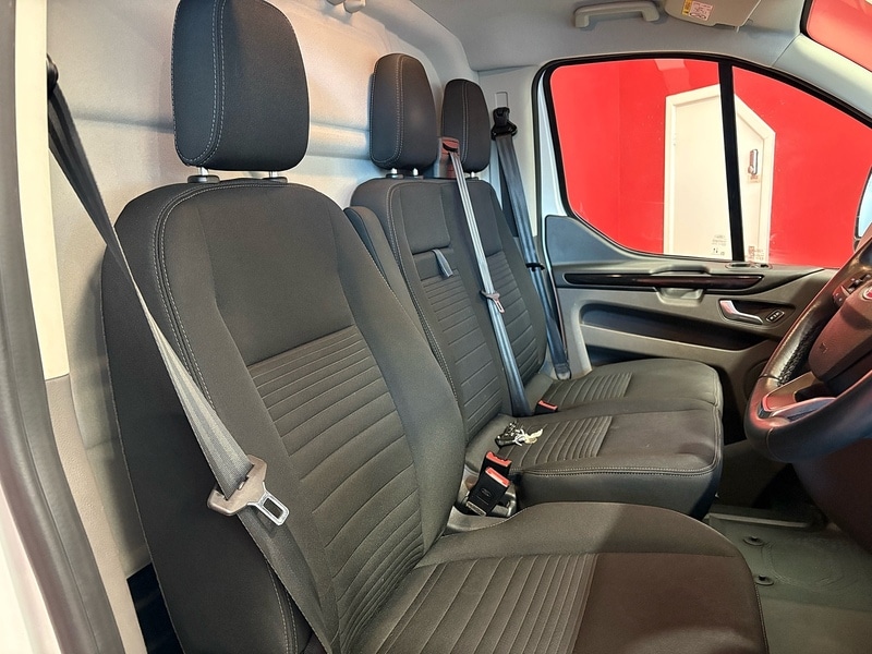 Used Ford Transit Custom 2021 for sale - 76784513: Photo 3