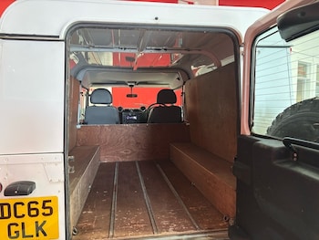 Used Land Rover Defender 2015 for sale - 78709647: Photo