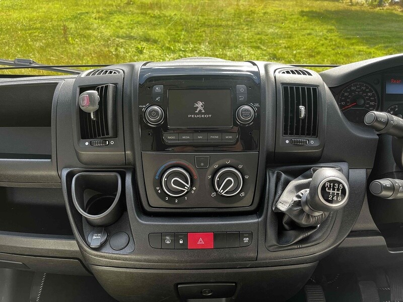 Vehicle 21