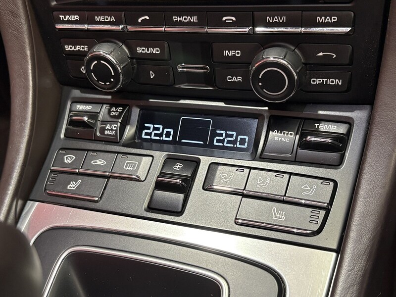 Used Porsche 911 2014 for sale - 76029873: Photo 18