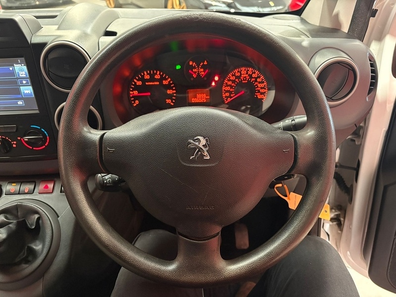 Used Peugeot Partner 2016 for sale - 76919763: Photo 5