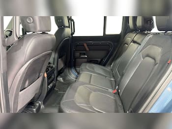 Used Land Rover Defender 2023 for sale - 79864645: Photo