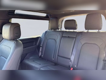 Used Land Rover Defender 2024 for sale - 78834464: Photo