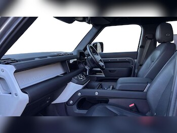 Used Land Rover Defender 2024 for sale - 78857122: Photo