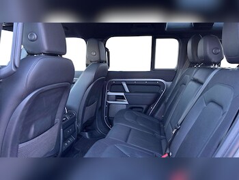 Used Land Rover Defender 2024 for sale - 78857122: Photo