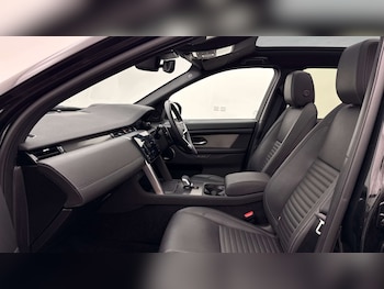 Used Land Rover Discovery Sport 2024 for sale - 79593119: Photo