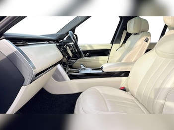 Used Land Rover Range Rover 2024 for sale - 78834489: Photo