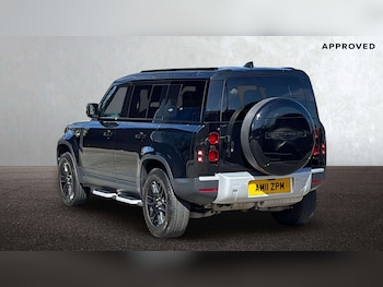 Used Land Rover Defender 2023 for sale - 78834469: Photo