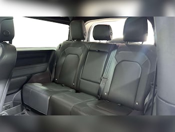 Used Land Rover Defender 2024 for sale - 78831778: Photo