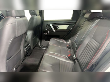 Used Land Rover Discovery Sport 2022 for sale - 79364853: Photo