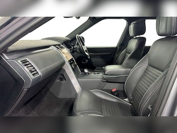Used Land Rover Discovery 2023 for sale - 79109553: Photo