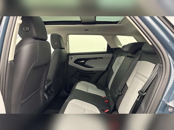 Used Land Rover Range Rover Evoque 2025 for sale - 79134675: Photo