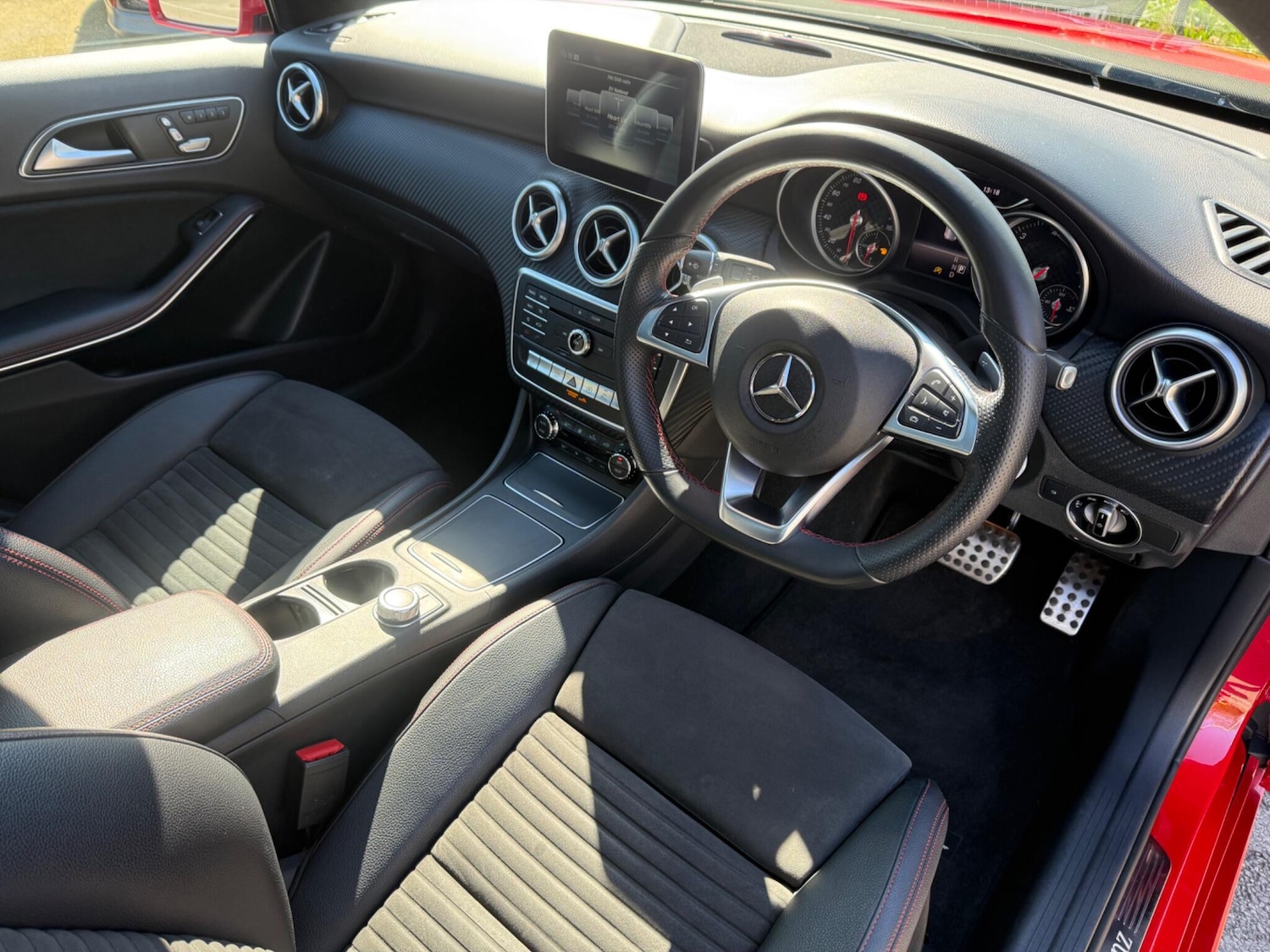 Used Mercedes-Benz A-Class 2017 for sale - 78157451: Photo 2