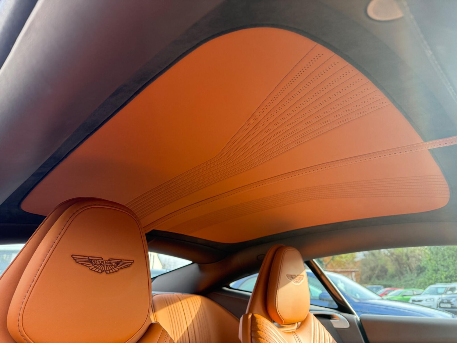 Used Aston Martin DB11 2017 for sale - 77396015: Photo 51