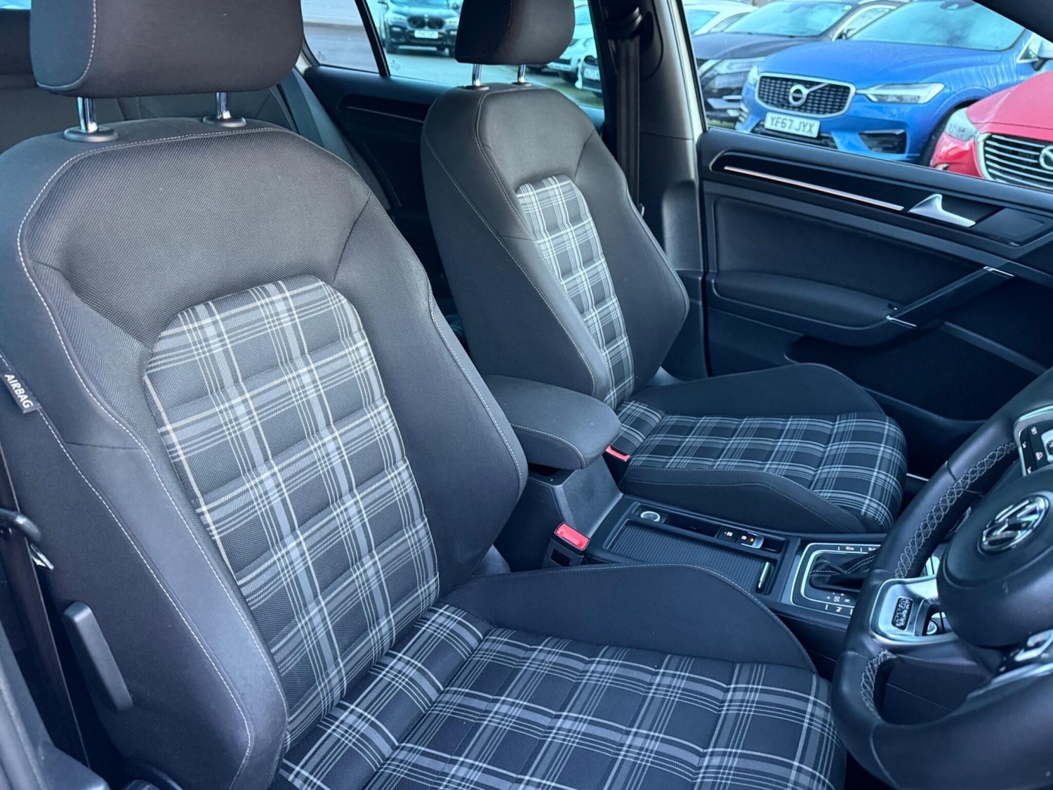 Used Volkswagen Golf 2016 for sale - 77285947: Photo 22