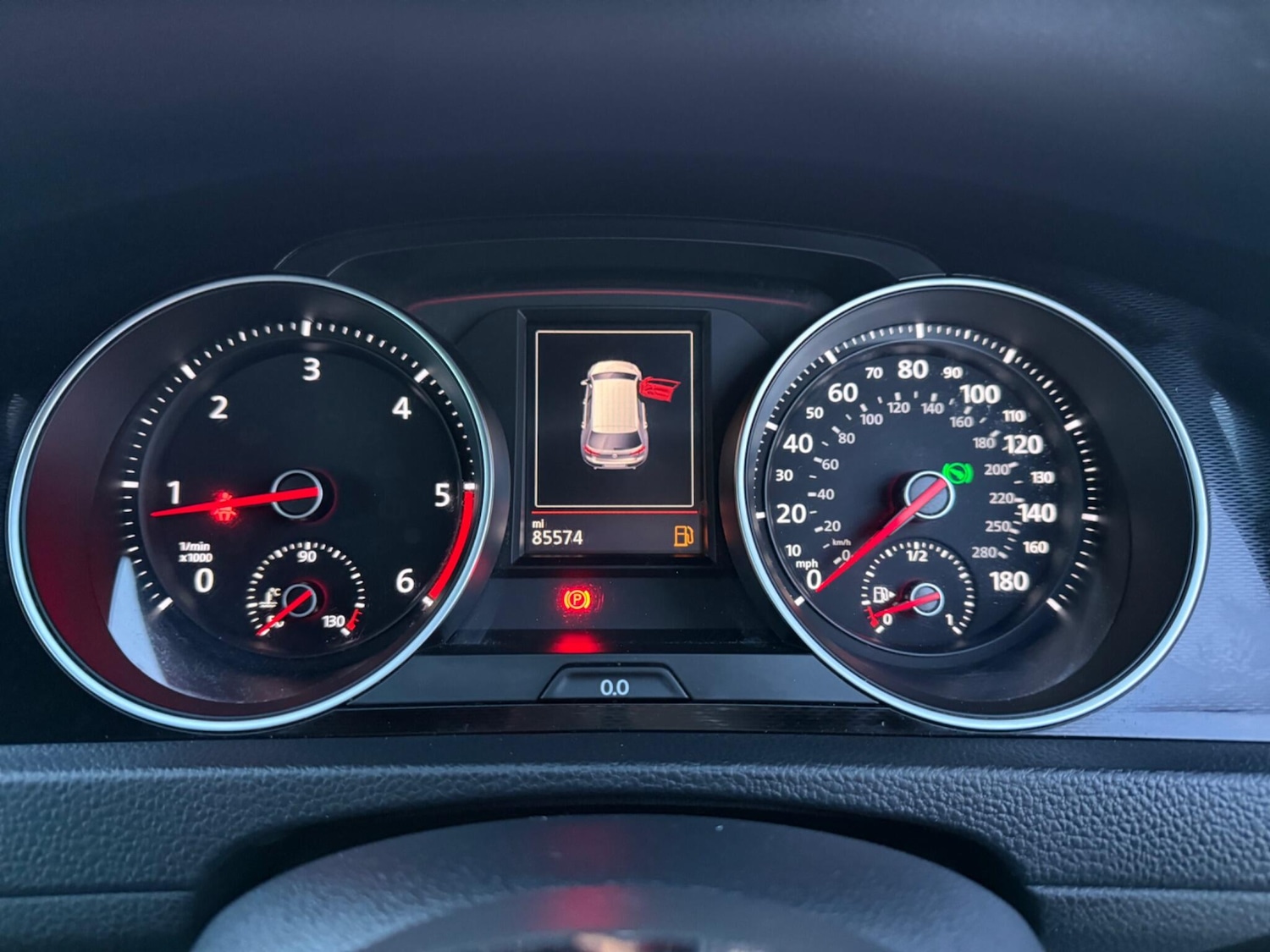 Used Volkswagen Golf 2016 for sale - 77285947: Photo 33