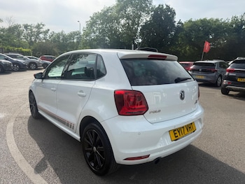Used Volkswagen Polo 2017 for sale - 78741909: Photo