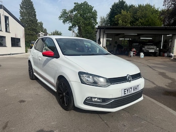 Used Volkswagen Polo 2017 for sale - 78741909: Photo